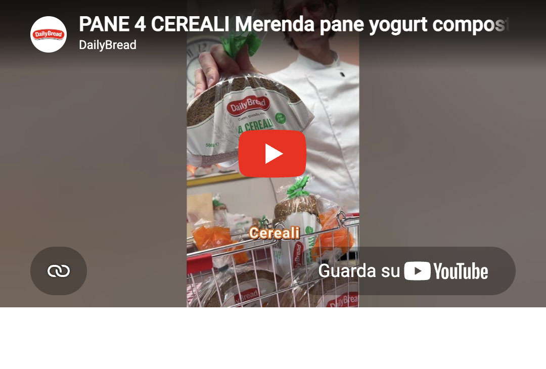 Merenda con pane, yogurt, composta di fichi e mela