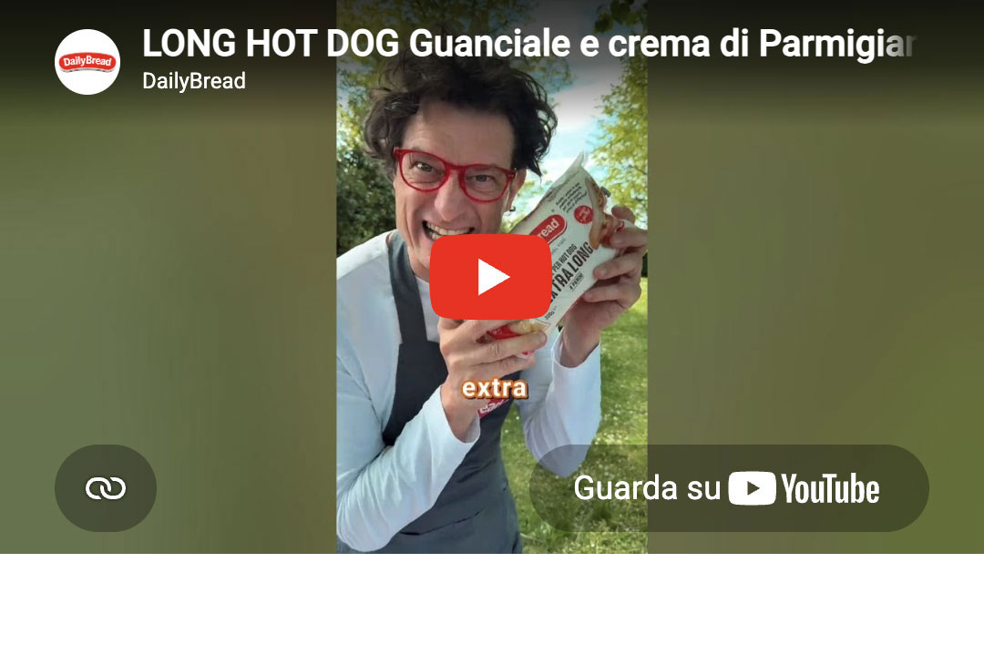 Long hot dog con guanciale e crema di Parmigiano
